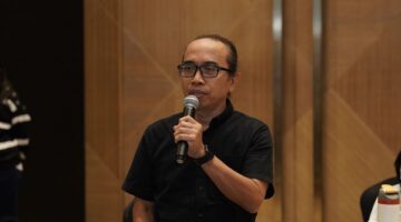 Ahmad Safrudin, Direktur Eksekutif Komite Penghapusan Bensin Bertimbel (KPBB) yang juga seorang aktivis lingkungan.