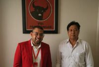 Guruh Tirta Lunggana, putra mendiang Haji Lulung, resmi bergabung dengan PDIP dan menerima KTA di DPD PDIP DKI Jakarta pada Senin (5/10/2026).
