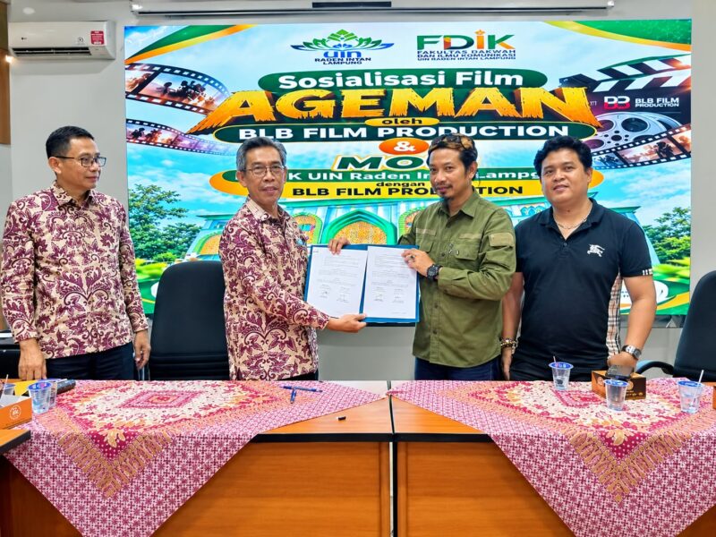 Produser film Ageman, Ken Setiawan, resmi menandatangani nota kesepahaman (MoU) dengan Fakultas Dakwah dan Ilmu Komunikasi (FDIK) Universitas Islam Negeri (UIN) Raden Intan Lampung, Senin (14/10/2026).