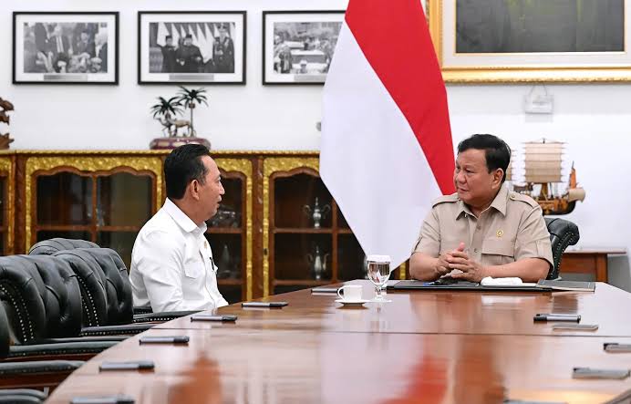 Kepala Staf Kepresidenan Jenderal Listyo Sigit Prabowo saat menghadap Presiden Prabowo (Foto: Ist)